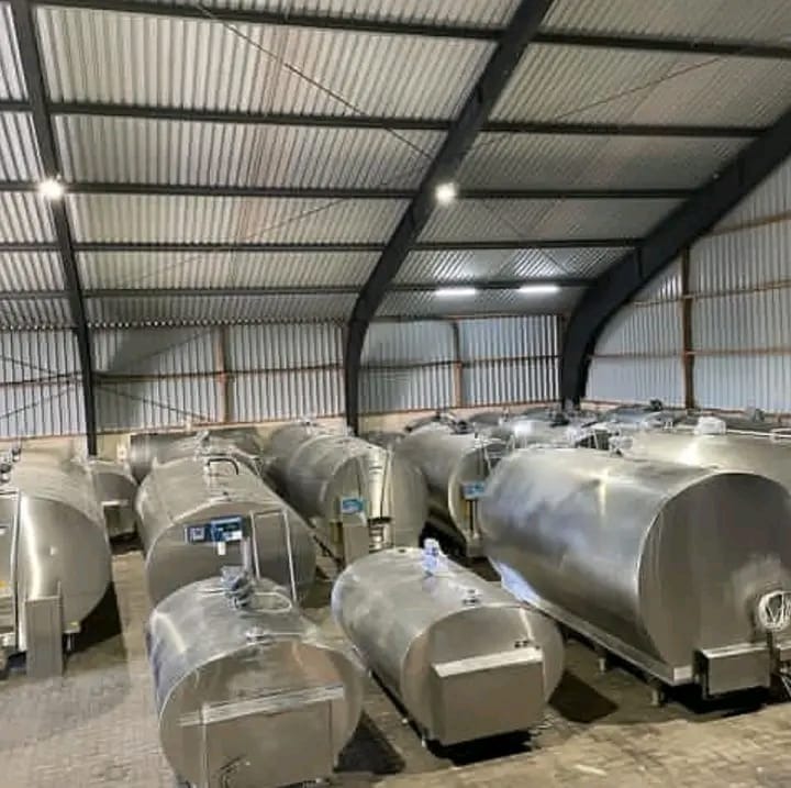 Milk Chilling Tanks/ Bulk Milk Coolers