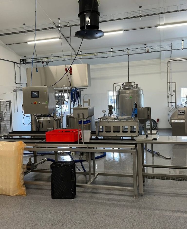 PHOTO-2025-12-20-15-13-31 2