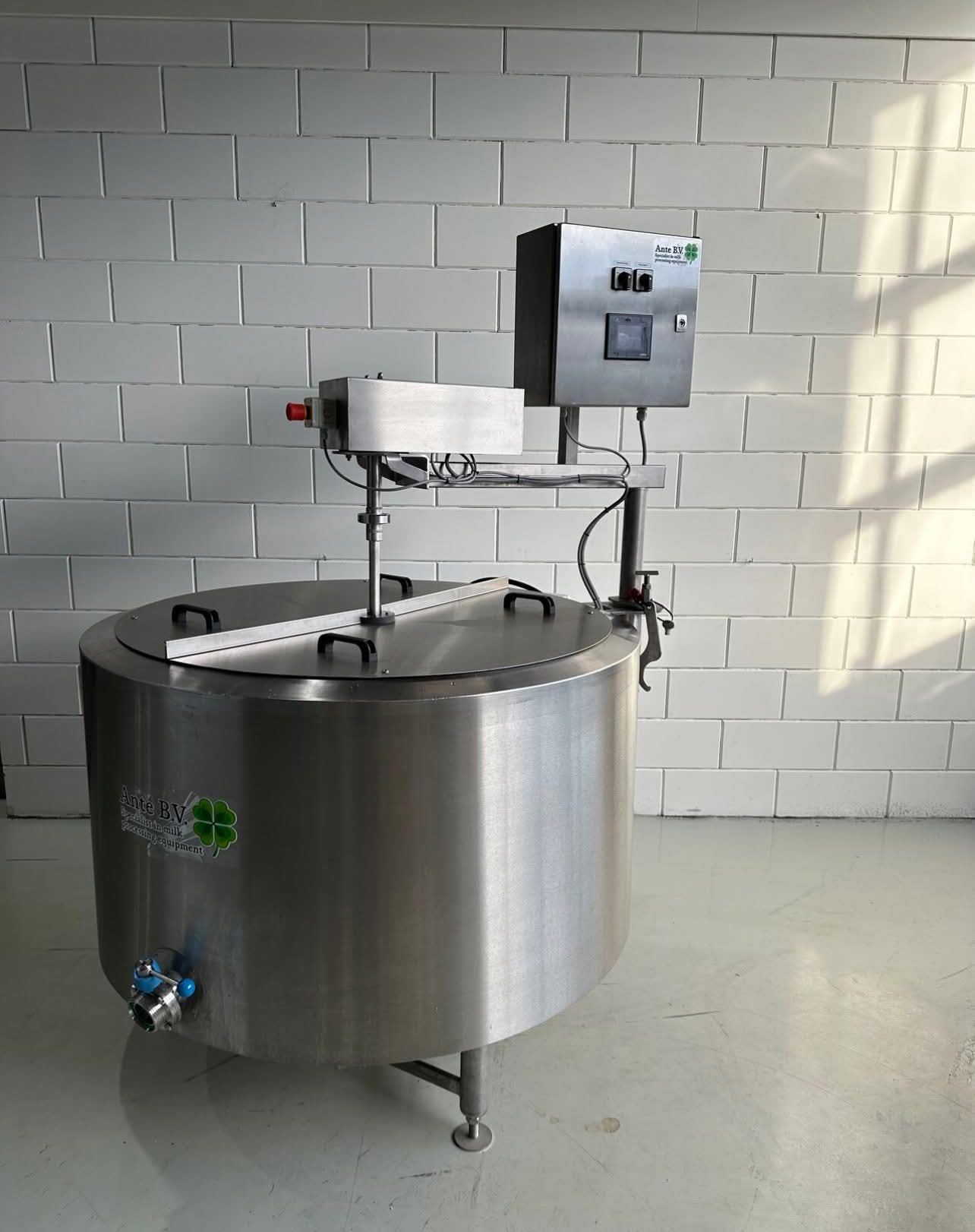Batch and Continuous Pasteurizers (500L/H – 20,000H/L)