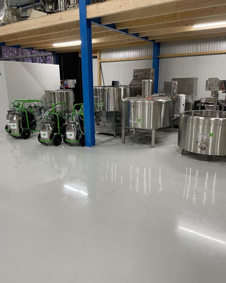 PHOTO-2025-12-20-15-13-41 2